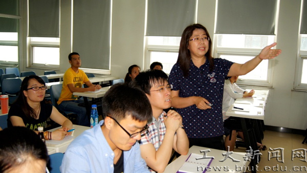 与能源工程学院教授孙治荣荣获第十一届北京市高等学校教学名师奖(图)